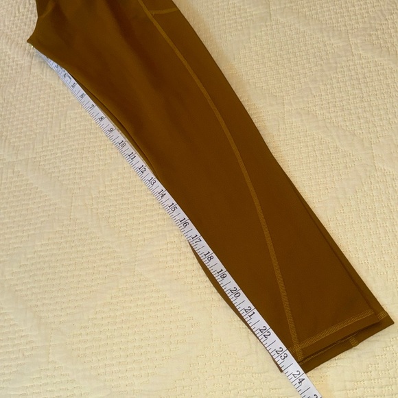 Fabletics Pure Luxe Khaki Marigold Small I23 - Picture 2 of 6